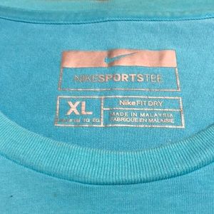 Nike Tops - Nike FIT DRY Sports Tee: XL Nike Tops - Nike FIT DRY Sports Tee: XL